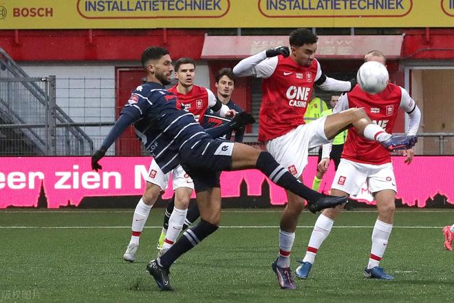 连日高强度 连日高强度